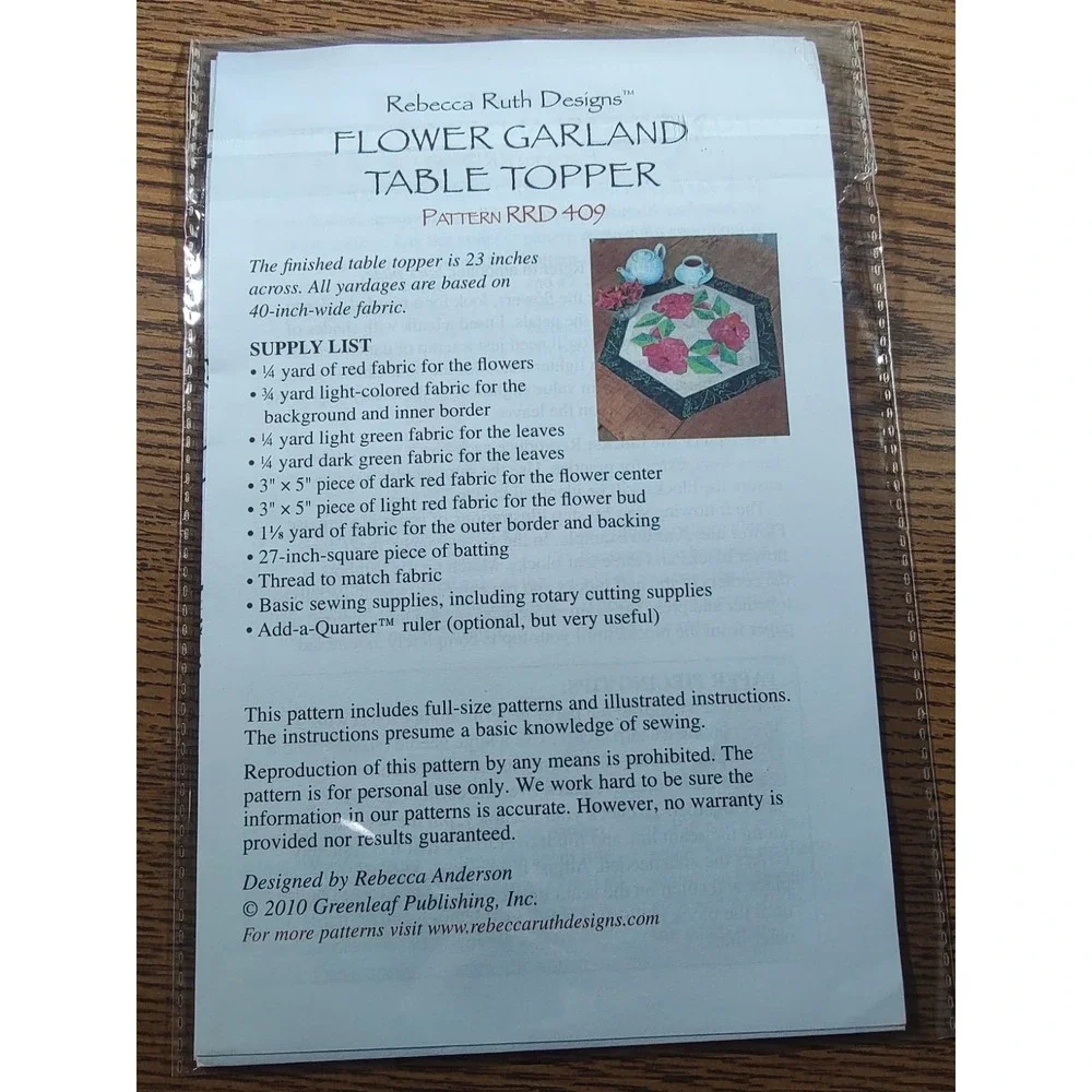 Rebecca Ruth DESIGNS Quilt Pattern Flower Garland Table Topper RRD 409